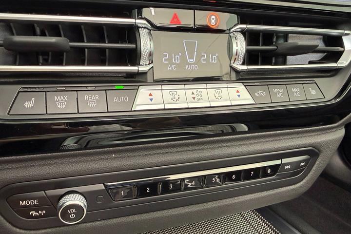 Hvid BMW Z4 fra 2022