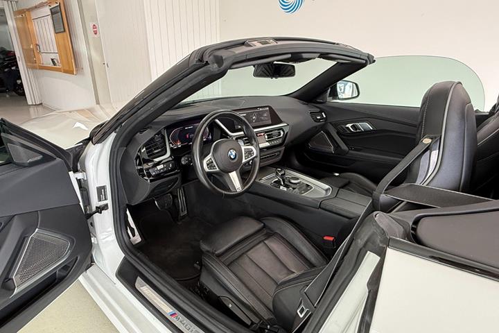 Hvid BMW Z4 fra 2022
