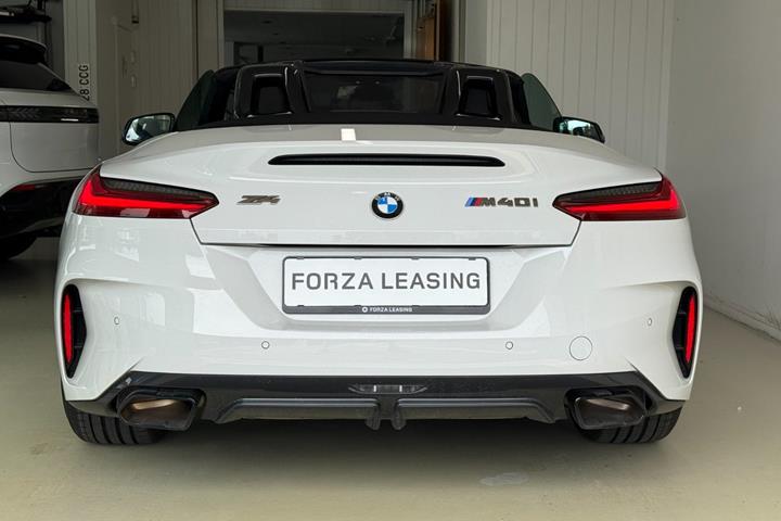 Hvid BMW Z4 fra 2022