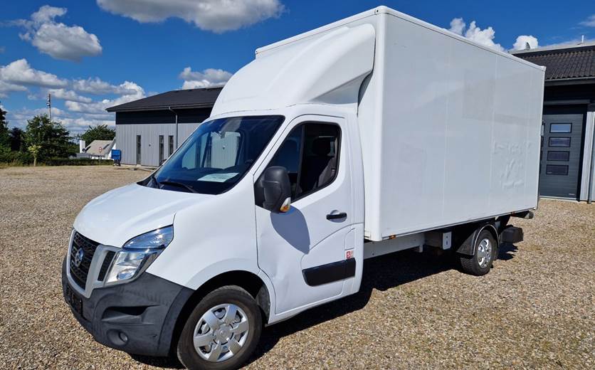 Nissan NV400 2,3 dCi 145 Alukasse m/lift