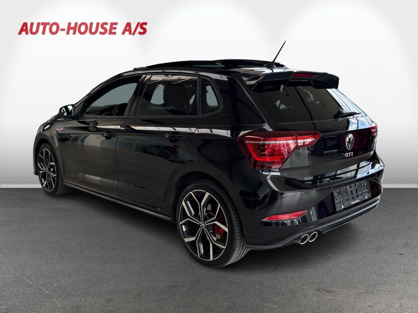 Sort VW Polo fra 2023