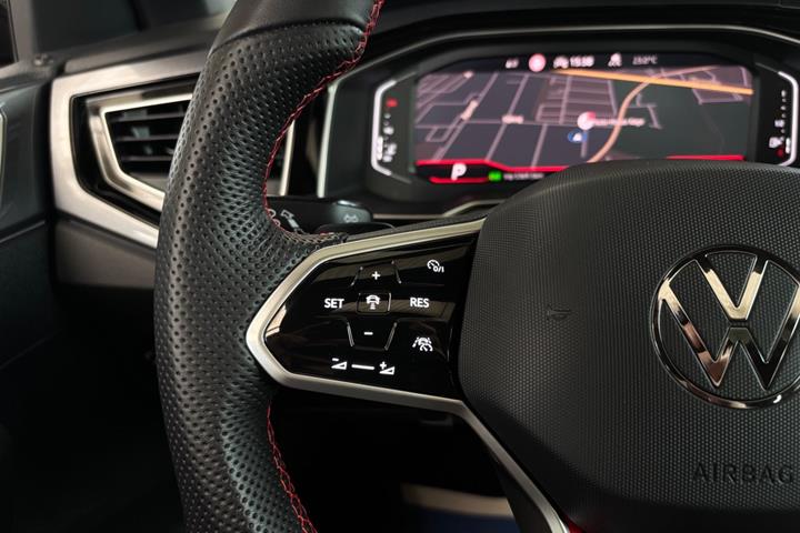 Sort VW Polo fra 2023