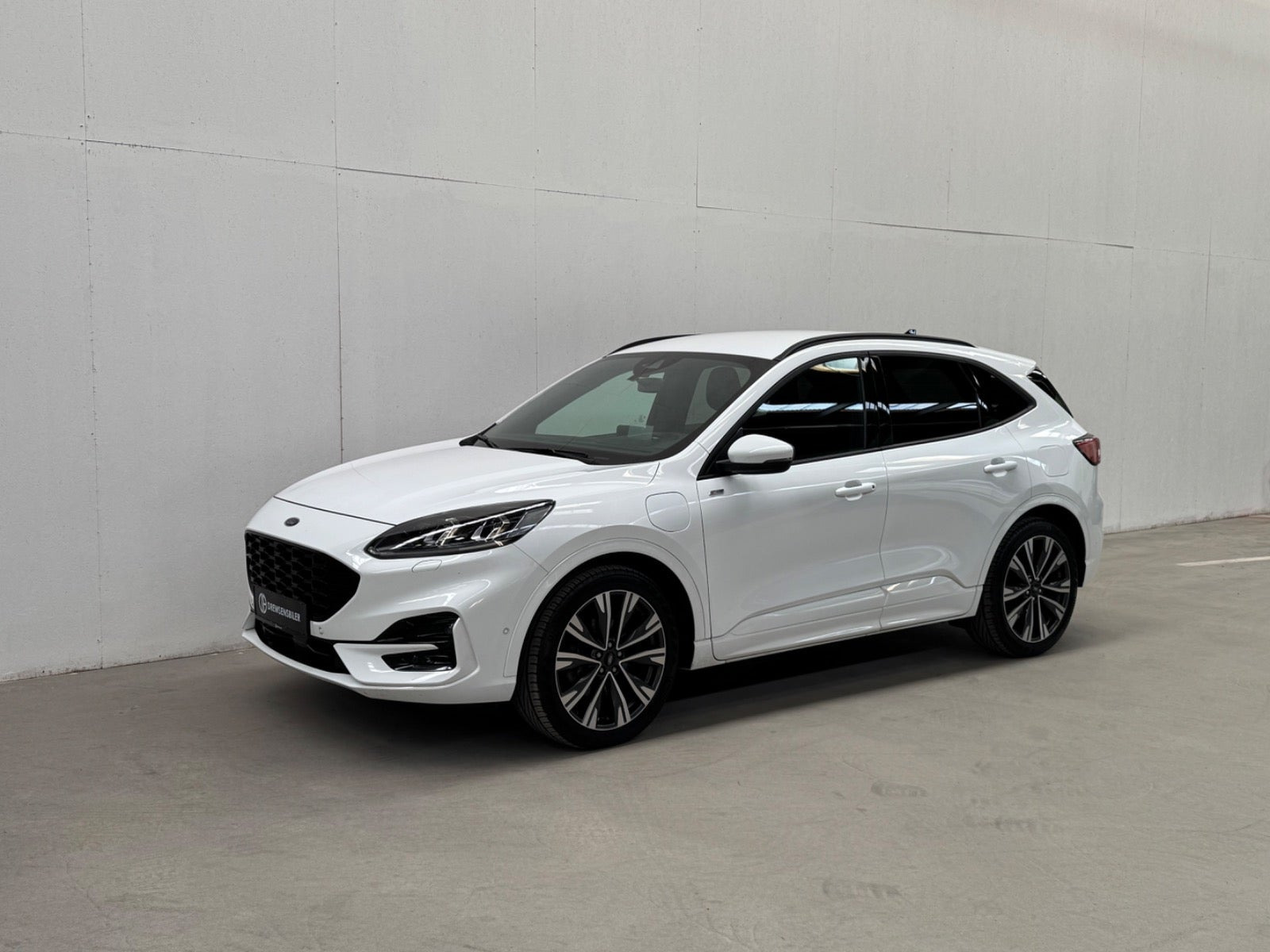 Hvid Ford Kuga fra 2020