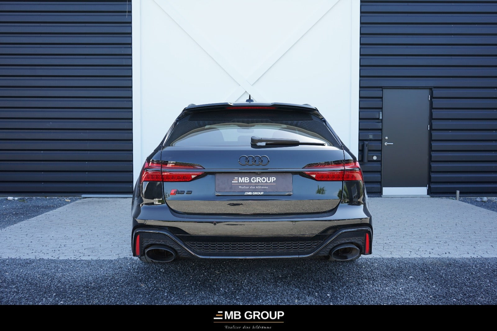 Sort Audi RS6 fra 2020