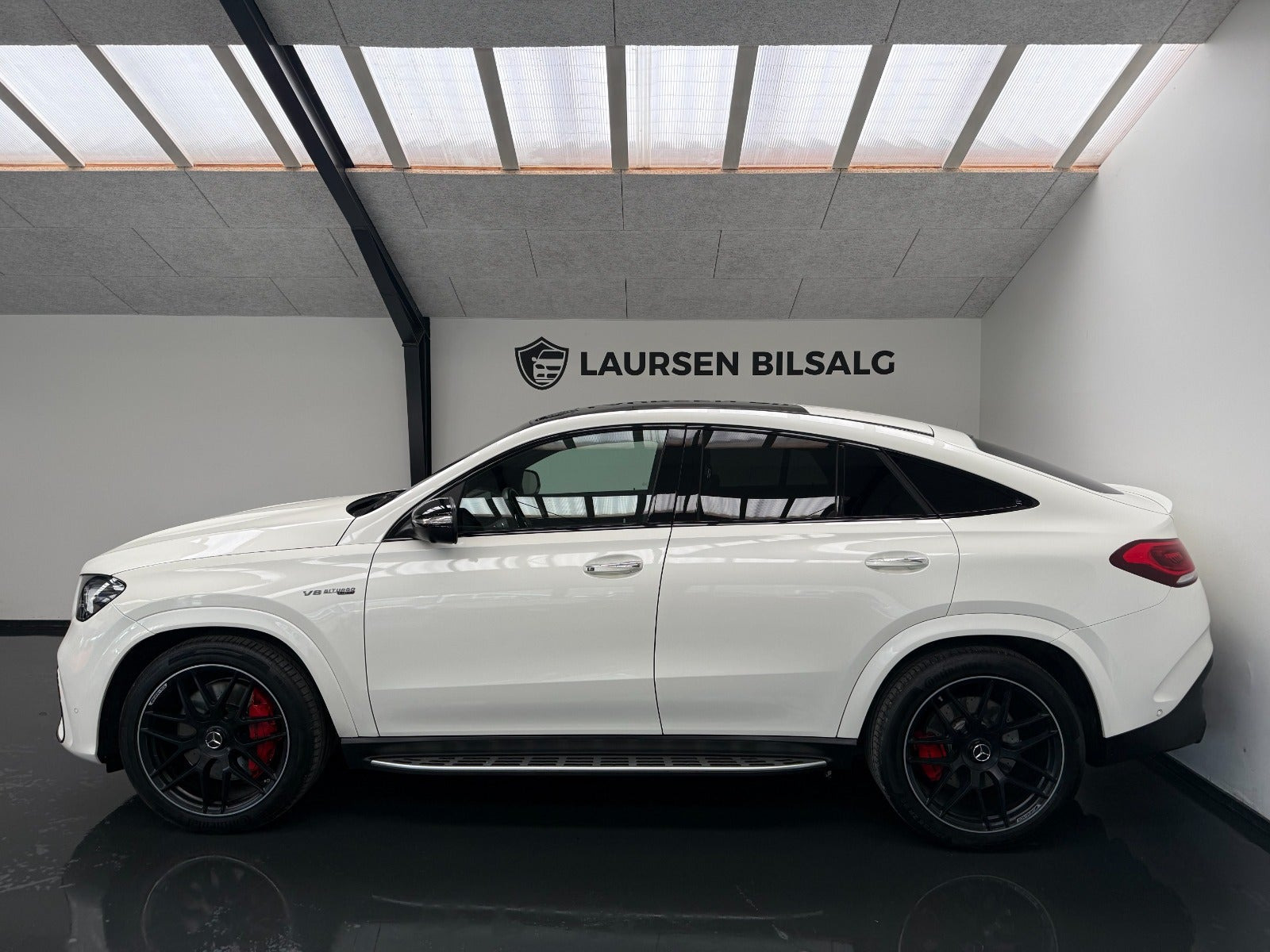 Hvid Mercedes GLE63 fra 2021