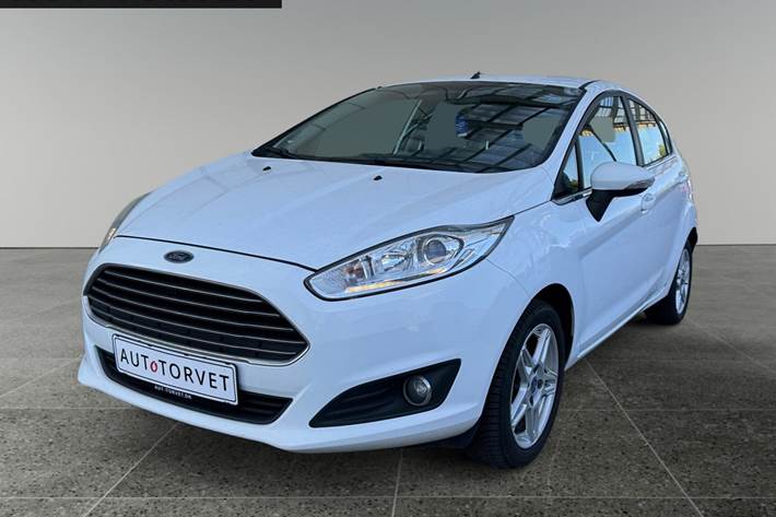 Hvid Ford Fiesta fra 2014