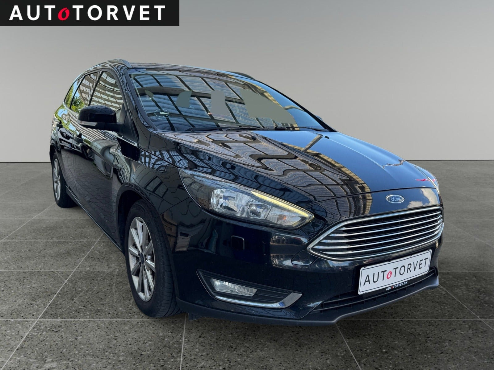 Sort Ford Focus fra 2017