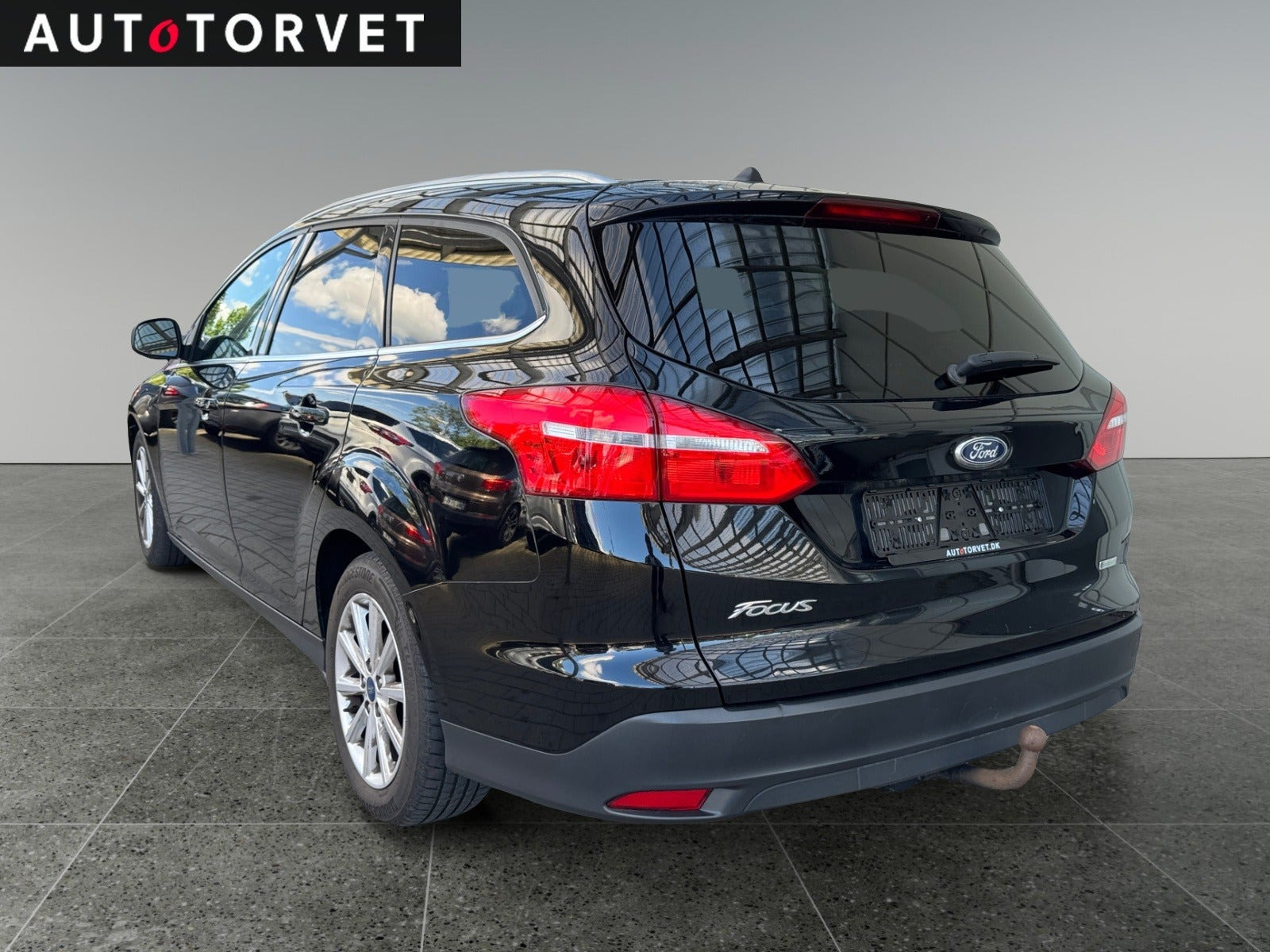 Sort Ford Focus fra 2017