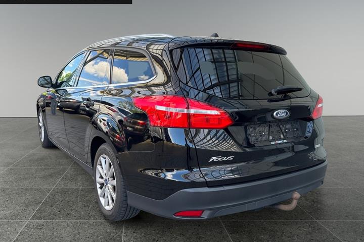 Sort Ford Focus fra 2017