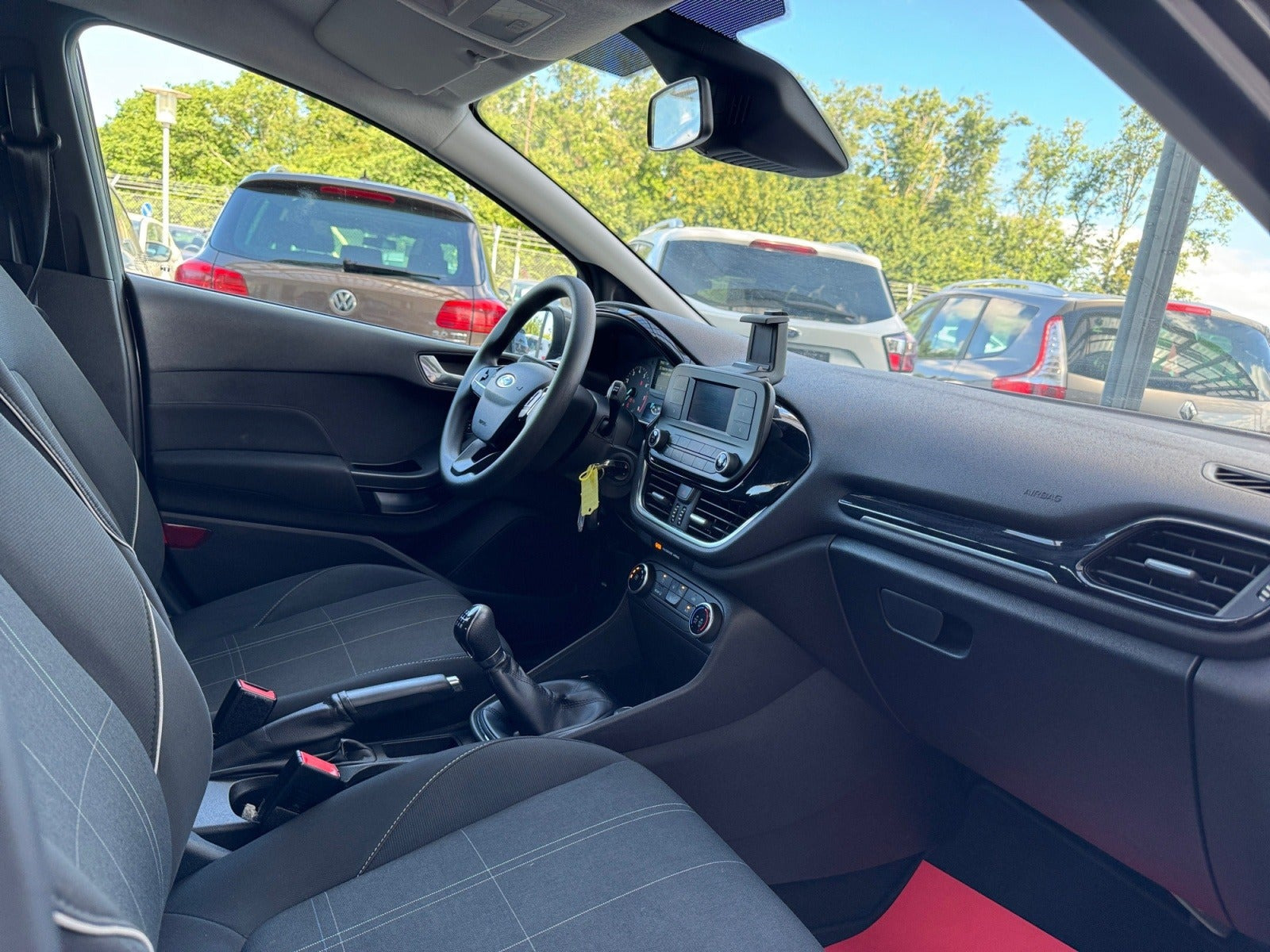 Grå Ford Fiesta fra 2019