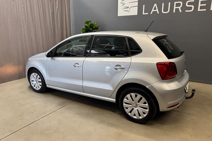 Sølv VW Polo fra 2017