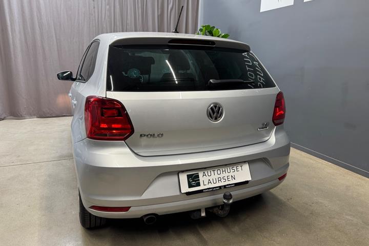 Sølv VW Polo fra 2017