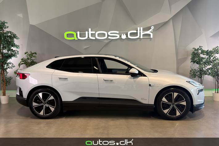 Sølv Polestar 4 fra 2025