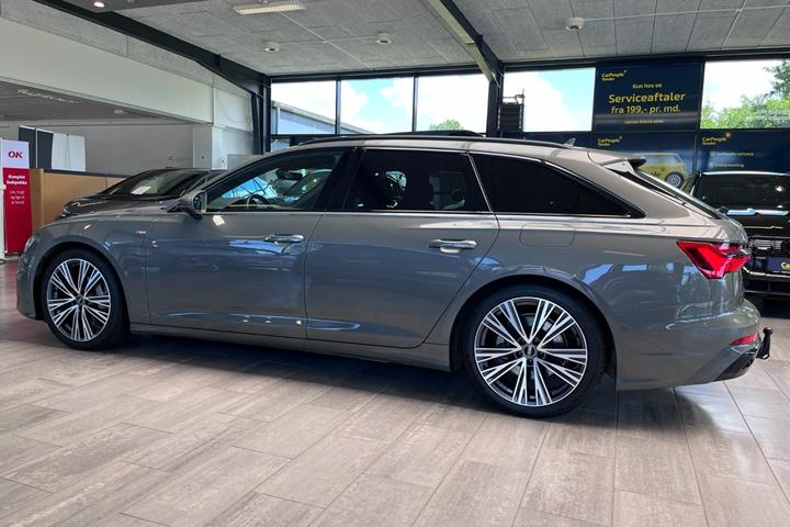 Grå Audi A6 fra 2024