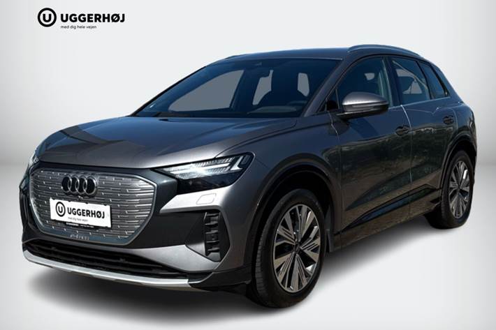 Grå Audi Q4 e-tron fra 2023