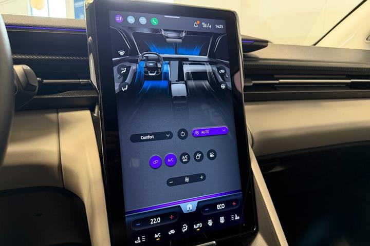 Grå Ford Explorer fra 2024