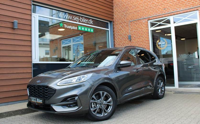 Ford Kuga 2,5 PHEV ST-Line X CVT