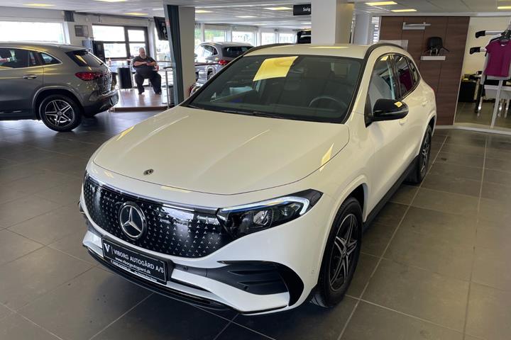 Hvid Mercedes EQA250+ fra 2026