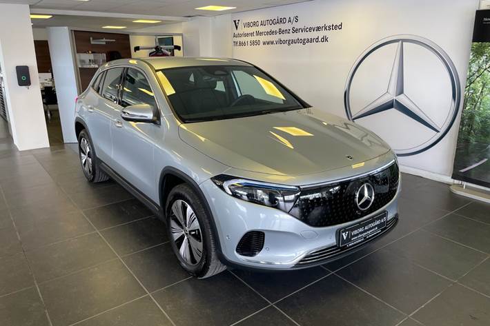 Sølv Mercedes EQA250+ fra 2026