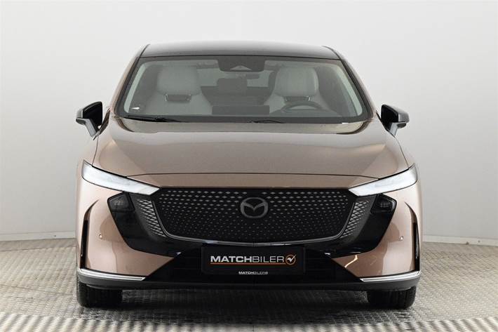 undefined Mazda 6e fra 2026