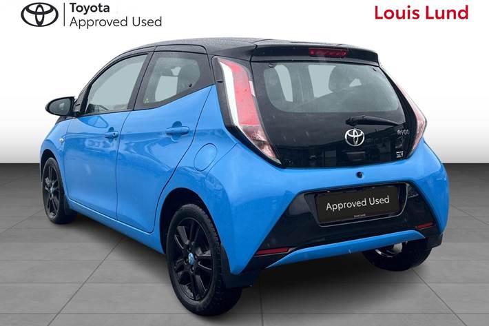 undefined Toyota Aygo fra 2015