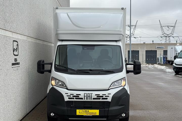 Hvid Fiat Ducato fra 2026