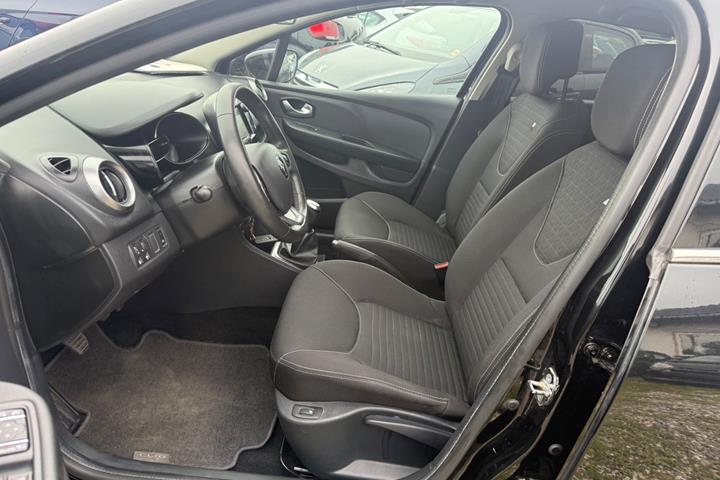 Sort Renault Clio IV fra 2018