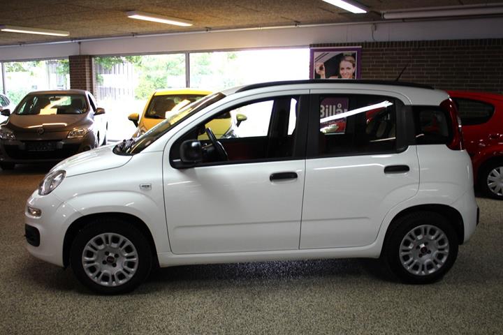 Hvid Fiat Panda fra 2013