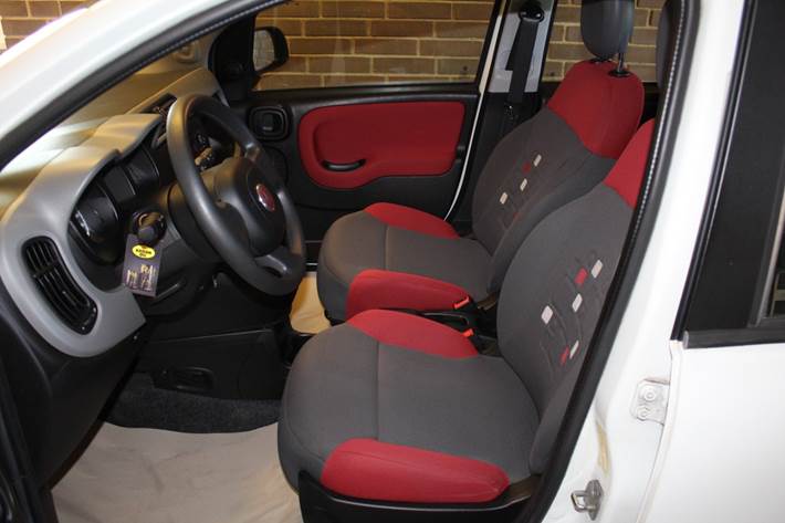 Hvid Fiat Panda fra 2013
