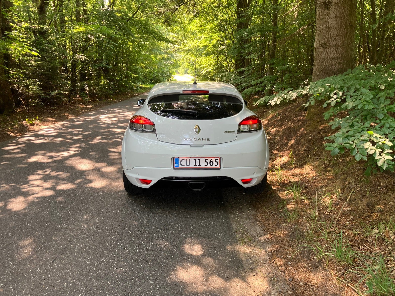 Hvid Renault Megane III fra 2011
