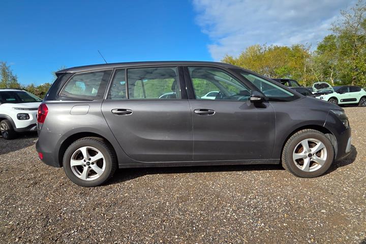 Grå Citroën Grand C4 Picasso fra 2018