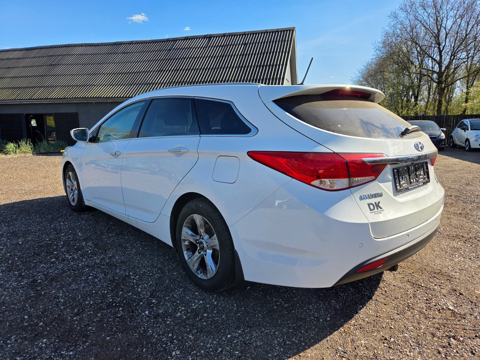 Hvid Hyundai i40 fra 2012