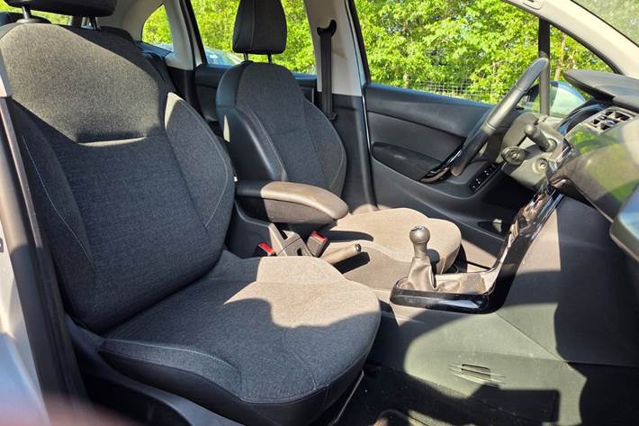 Sølv Citroën C3 fra 2016