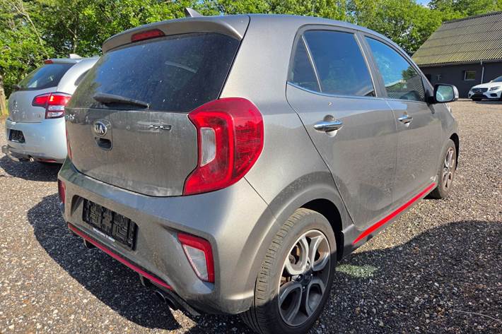 Grå Kia Picanto fra 2019