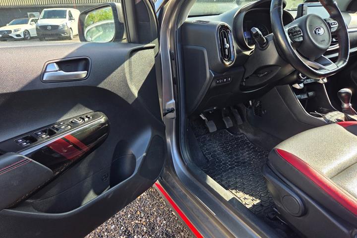 Grå Kia Picanto fra 2019