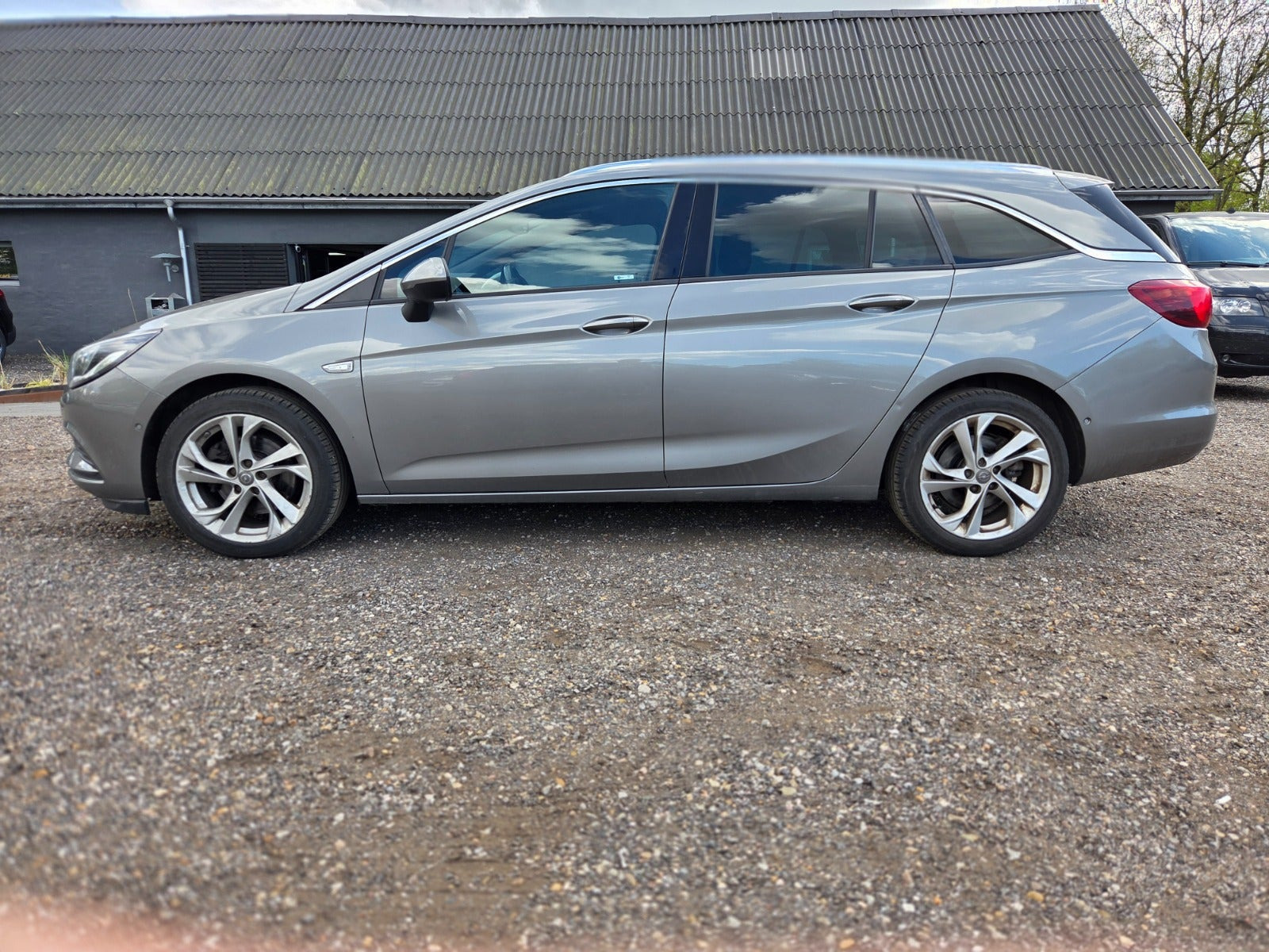 undefined Opel Astra fra 2018