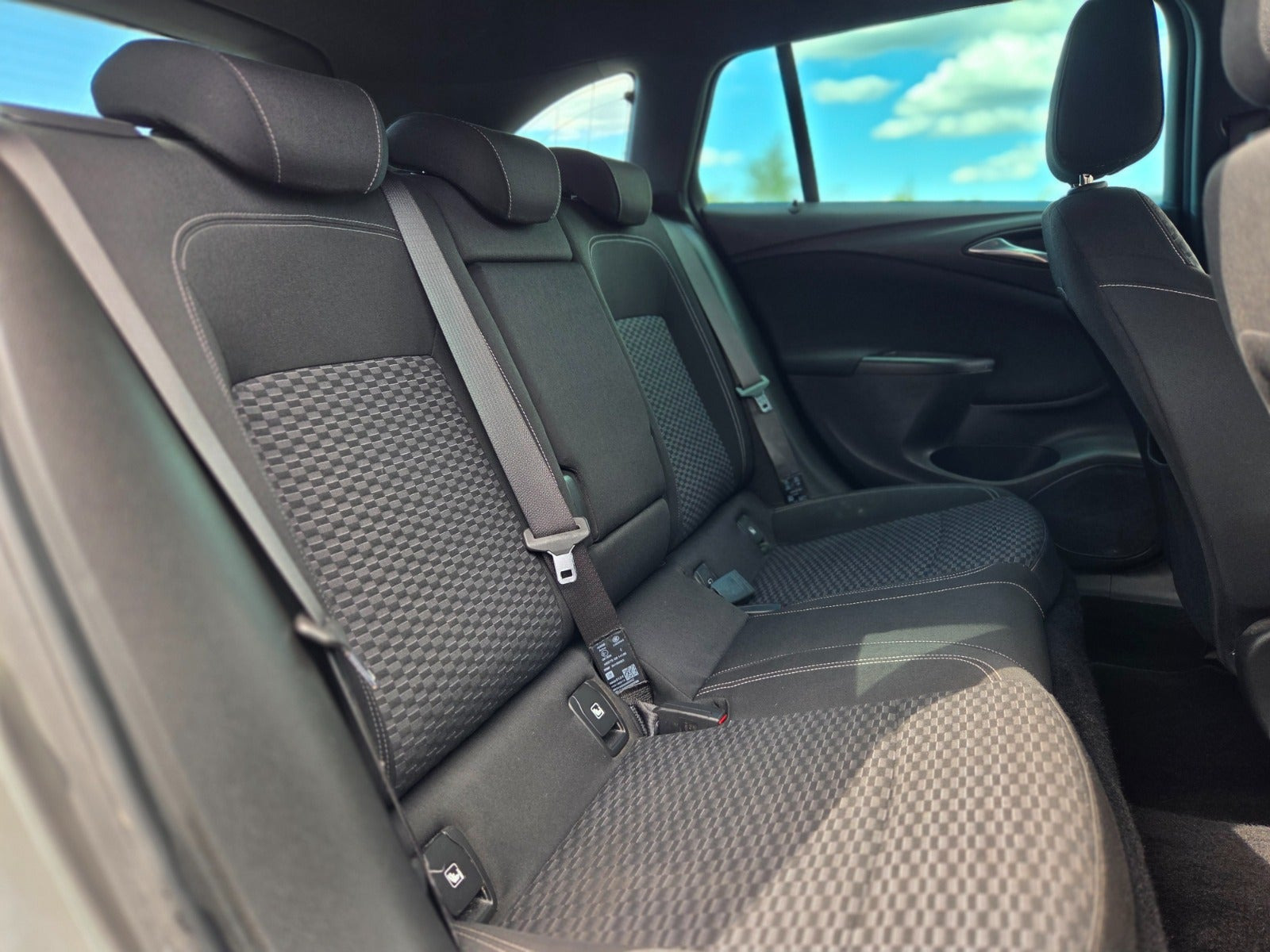 undefined Opel Astra fra 2018