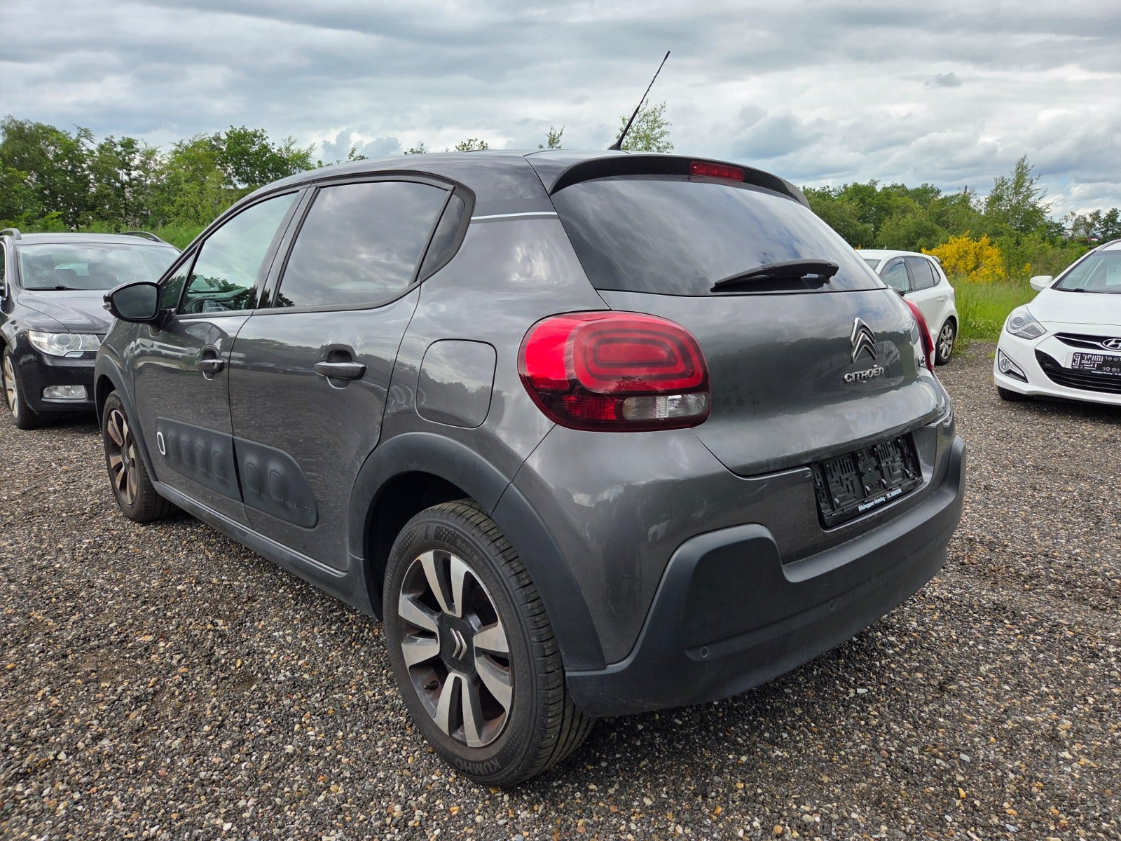Grå Citroën C3 fra 2019