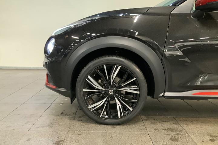 Sort Nissan Juke fra 2020