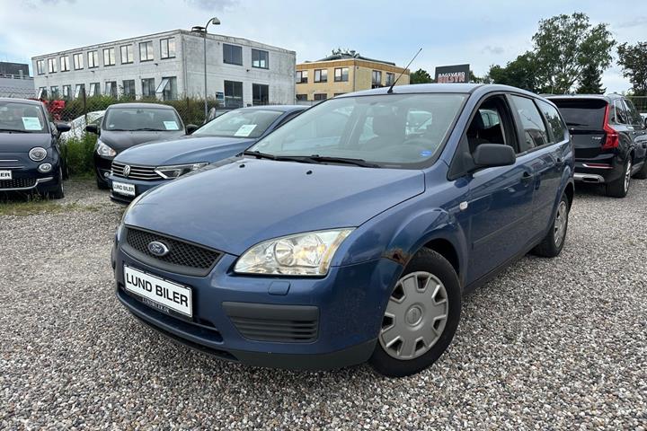 Blå Ford Focus fra 2006