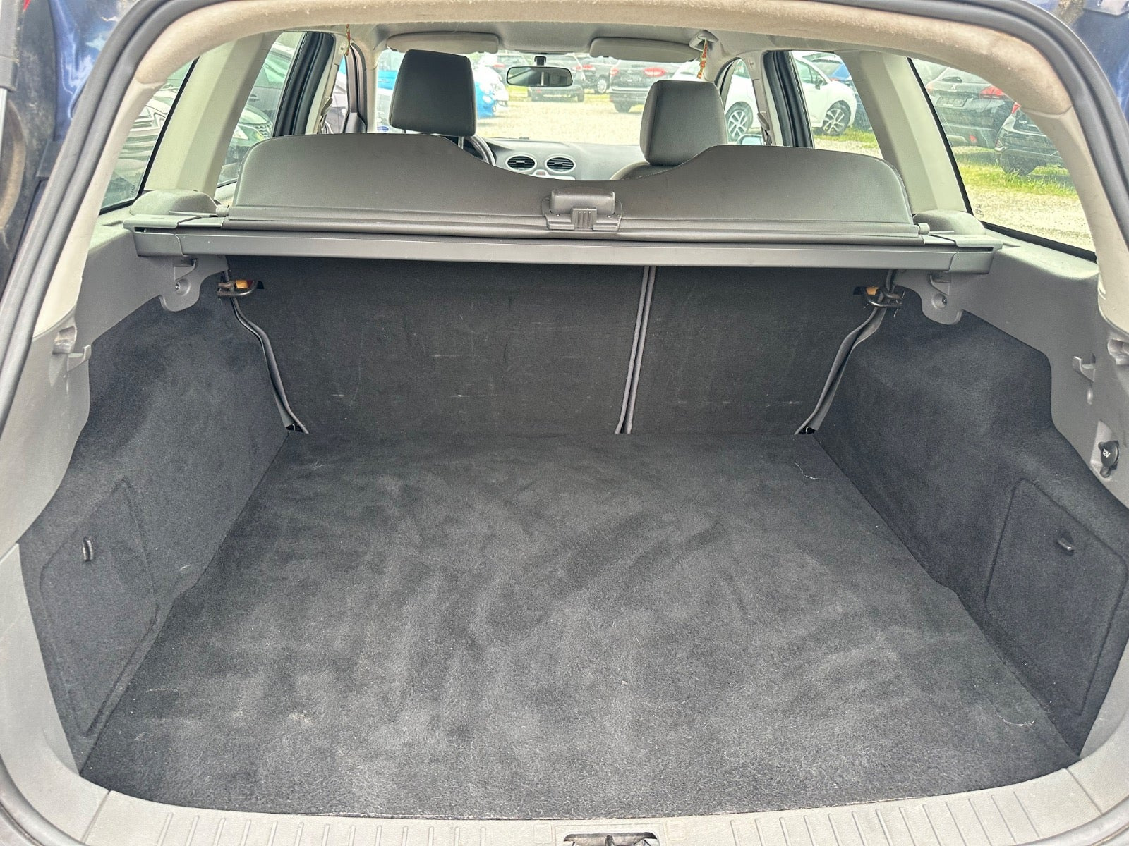 Blå Ford Focus fra 2006