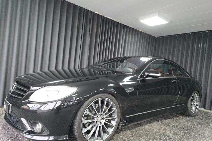 Sort Mercedes CL500 fra 2007