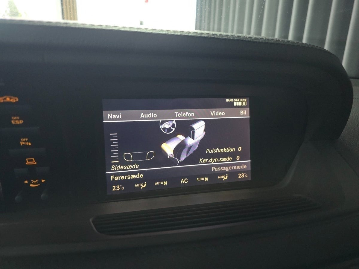 Sort Mercedes CL500 fra 2007
