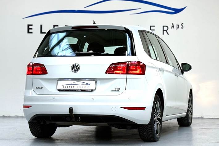 undefined VW Golf Sportsvan fra 2017