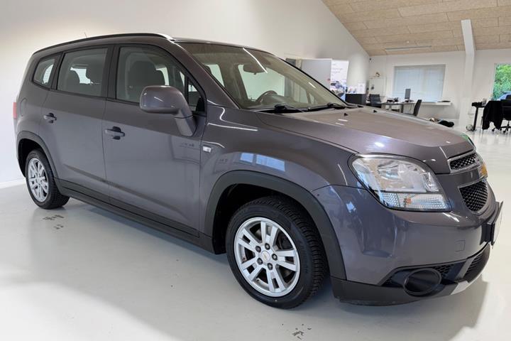 Grå Chevrolet Orlando fra 2012