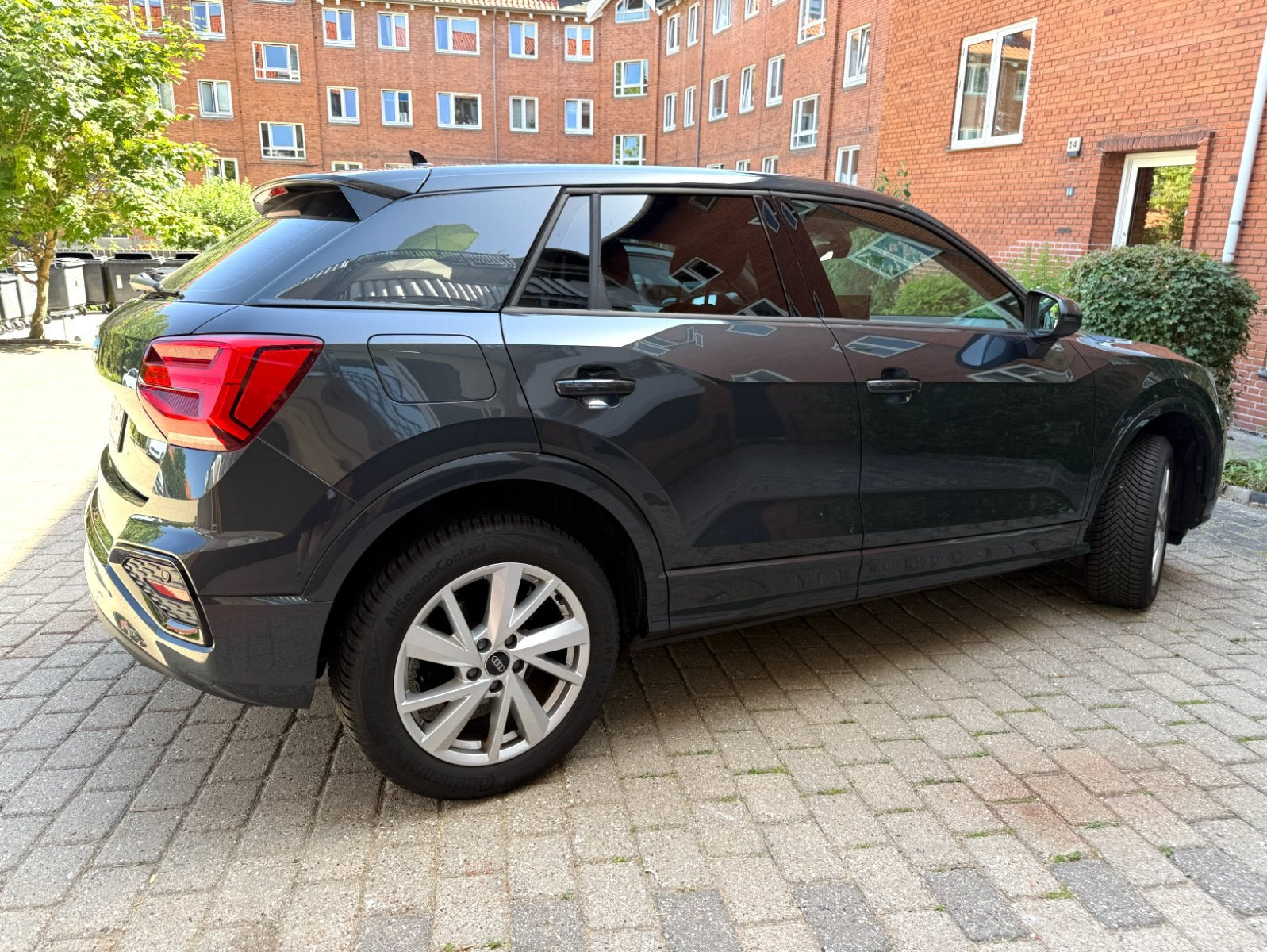 Sort Audi Q2 fra 2024