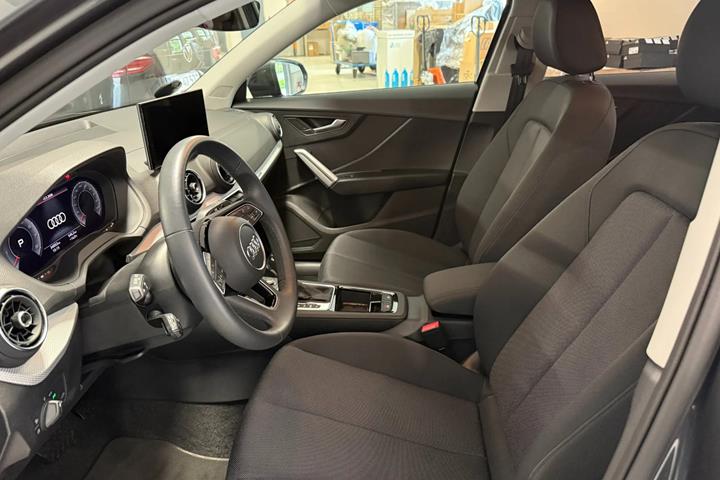 Sort Audi Q2 fra 2024