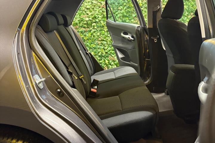 undefined Toyota Auris fra 2010