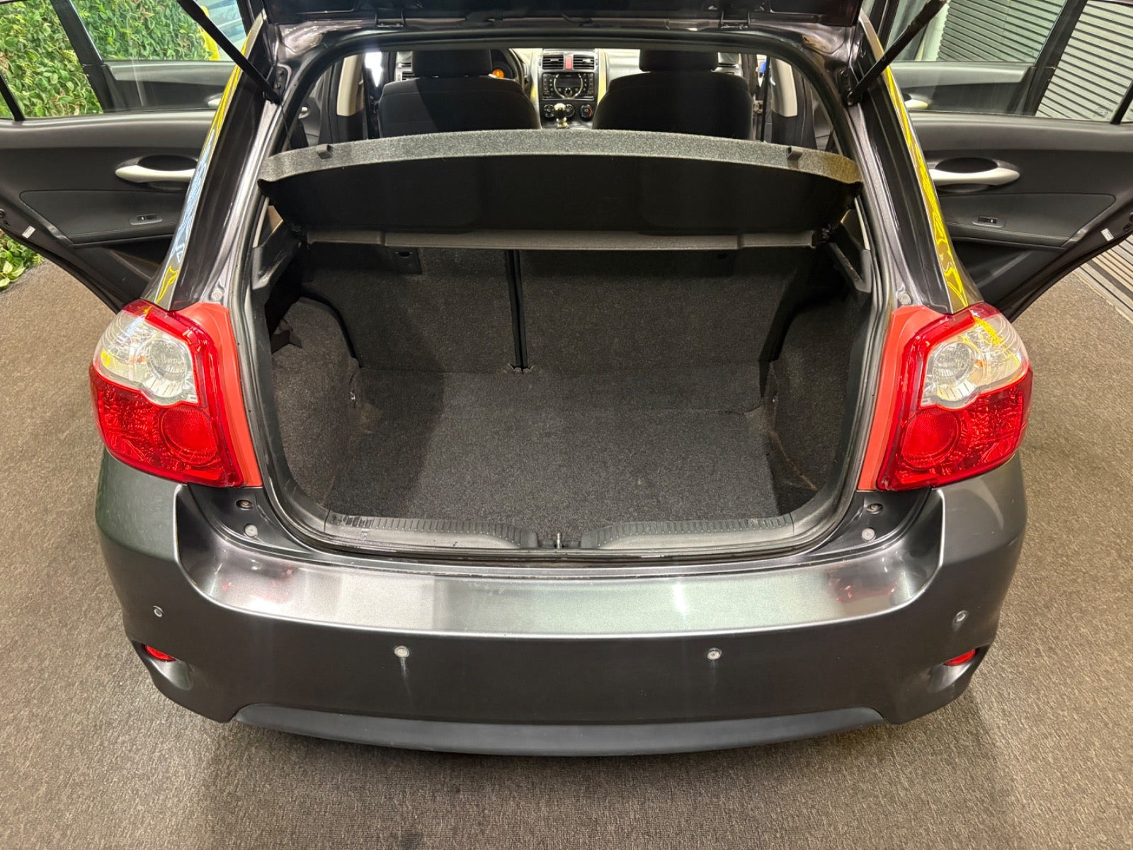 undefined Toyota Auris fra 2010