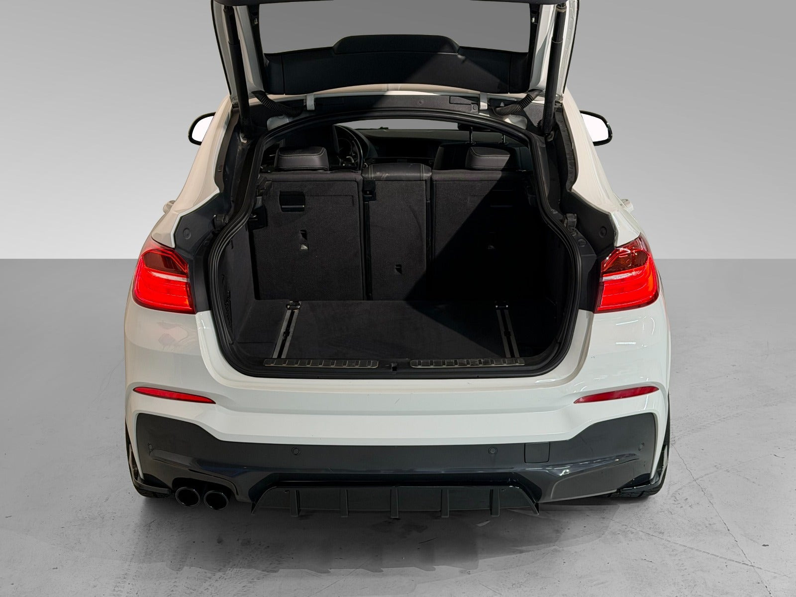 Sort BMW X4 fra 2015